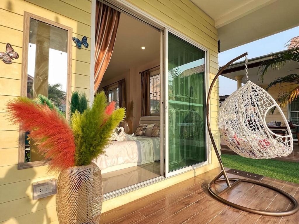 Mantra Pattaya Pool Villa With Jacuzzi In Pattaya-Pet-Friendly Jomtien Beach Exterior photo